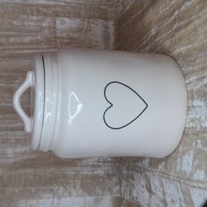 NWT Rae Dunn Heart Medium Canister